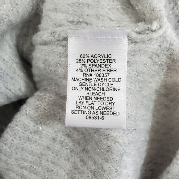 NWT Liz Claiborne | Sparkle Soft Knit Cozy V-Neck Sweater - Picture 10 of 13